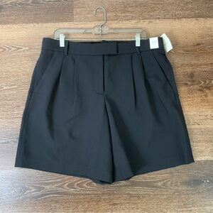 Abercrombie & Fitch Womens black pleated long shorts 14 NWT